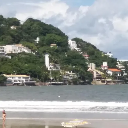 Apartamento Enseada, Guarujá, 3 dorms, 3 banhs, 8 pessoas, 02 quadras da praia, 2 sacadas, 2 vagas de garagem-3